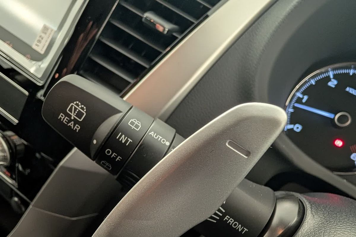 2025 Mitsubishi Pajero Sport GLX QG