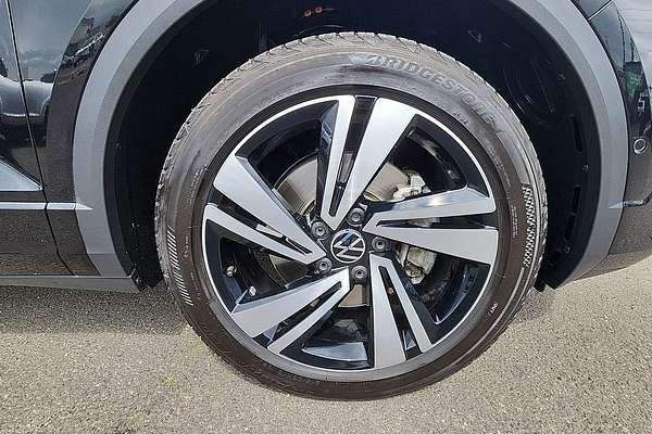 2023 Volkswagen T-Roc 140TSI R-Line D11