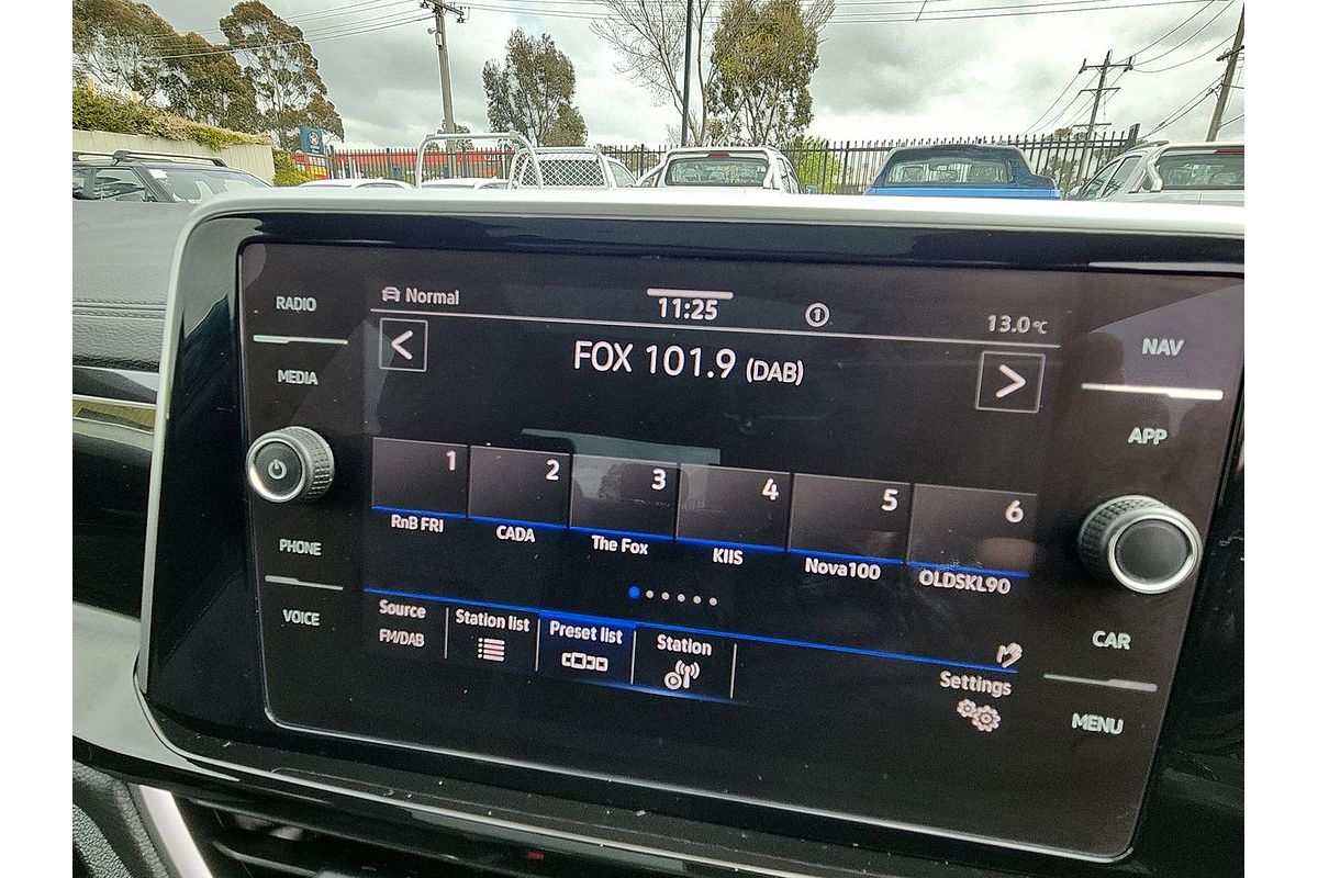 2023 Volkswagen T-Roc 140TSI R-Line D11