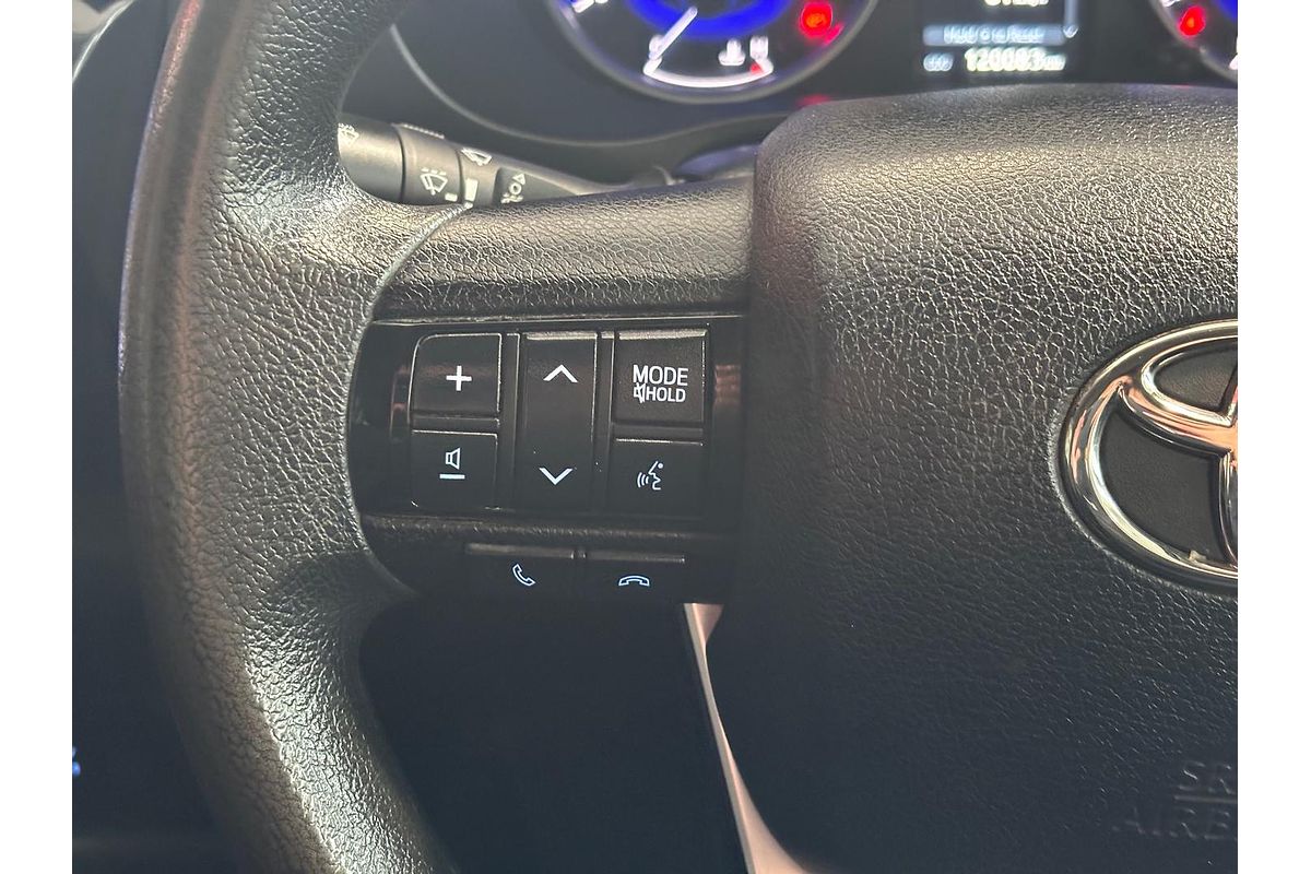 2020 Toyota Hilux SR GUN126R 4X4