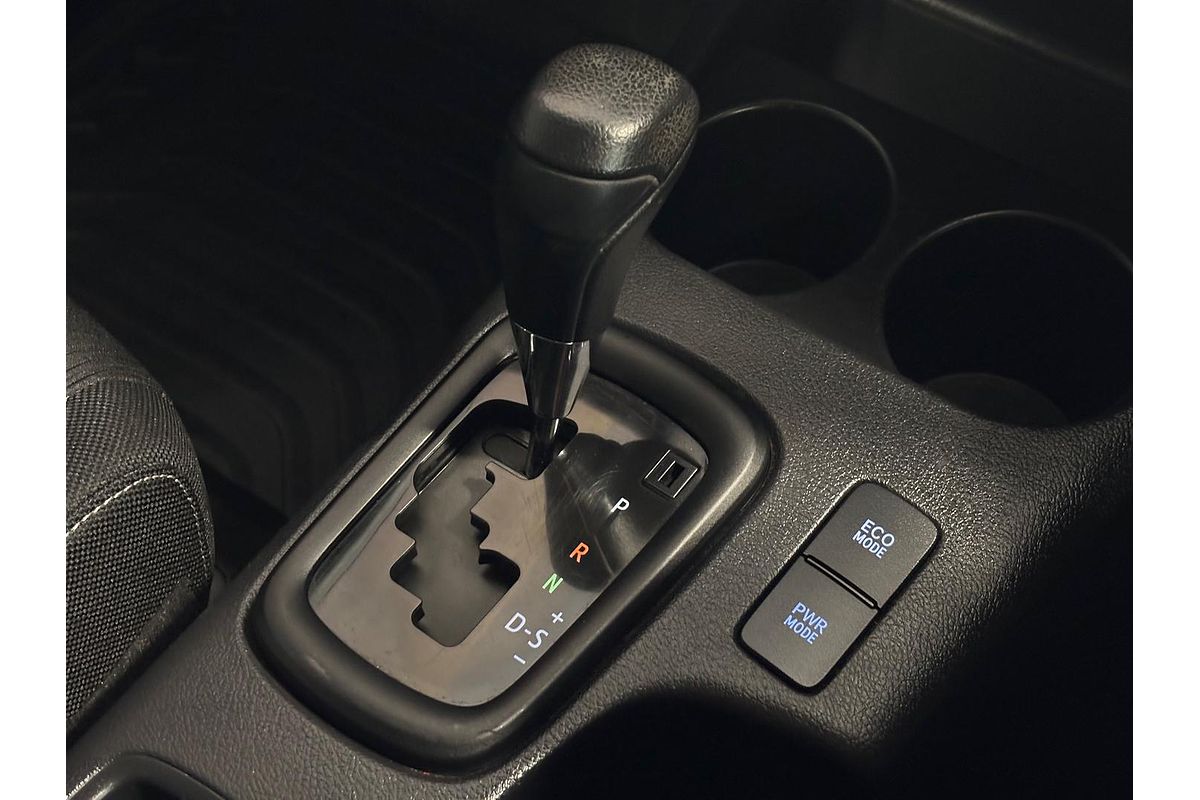 2020 Toyota Hilux SR GUN126R 4X4