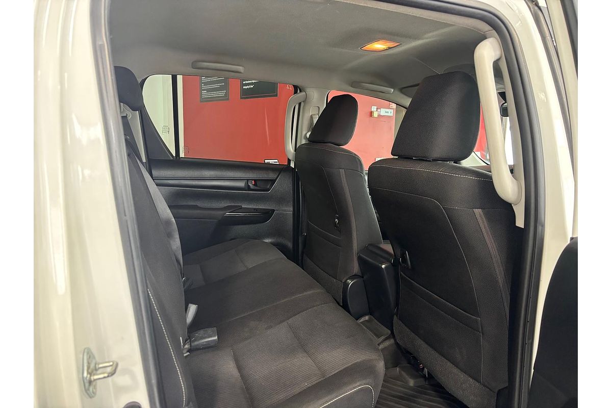 2020 Toyota Hilux SR GUN126R 4X4