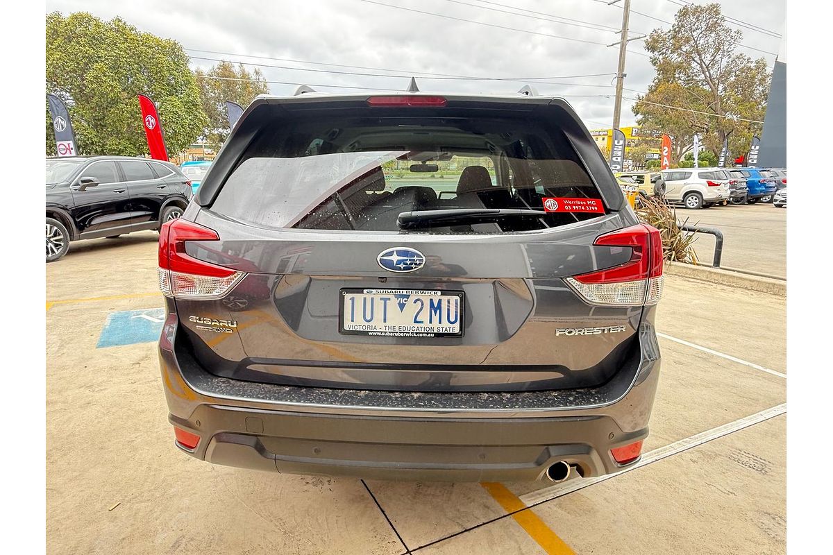 2022 Subaru Forester 2.5i Premium S5