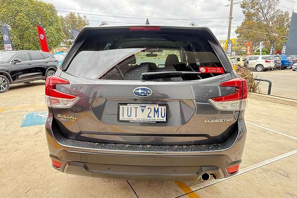 2022 Subaru Forester 2.5i Premium S5