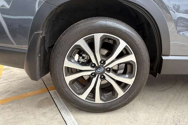 2022 Subaru Forester 2.5i Premium S5