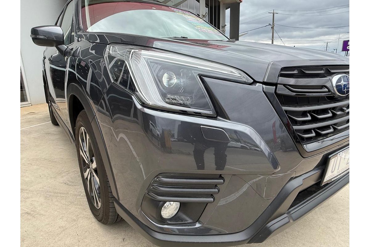 2022 Subaru Forester 2.5i Premium S5