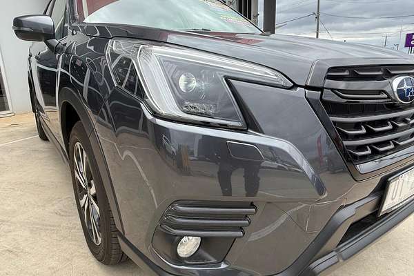2022 Subaru Forester 2.5i Premium S5