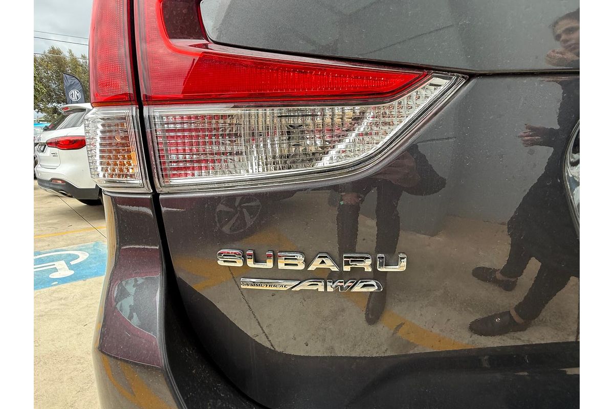 2022 Subaru Forester 2.5i Premium S5