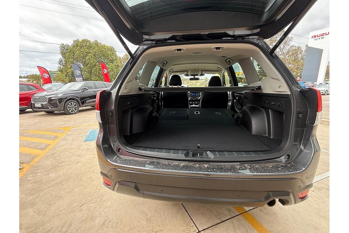 2022 Subaru Forester 2.5i Premium S5