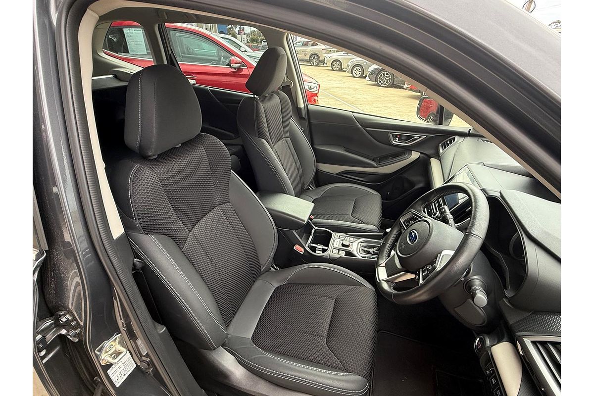 2022 Subaru Forester 2.5i Premium S5