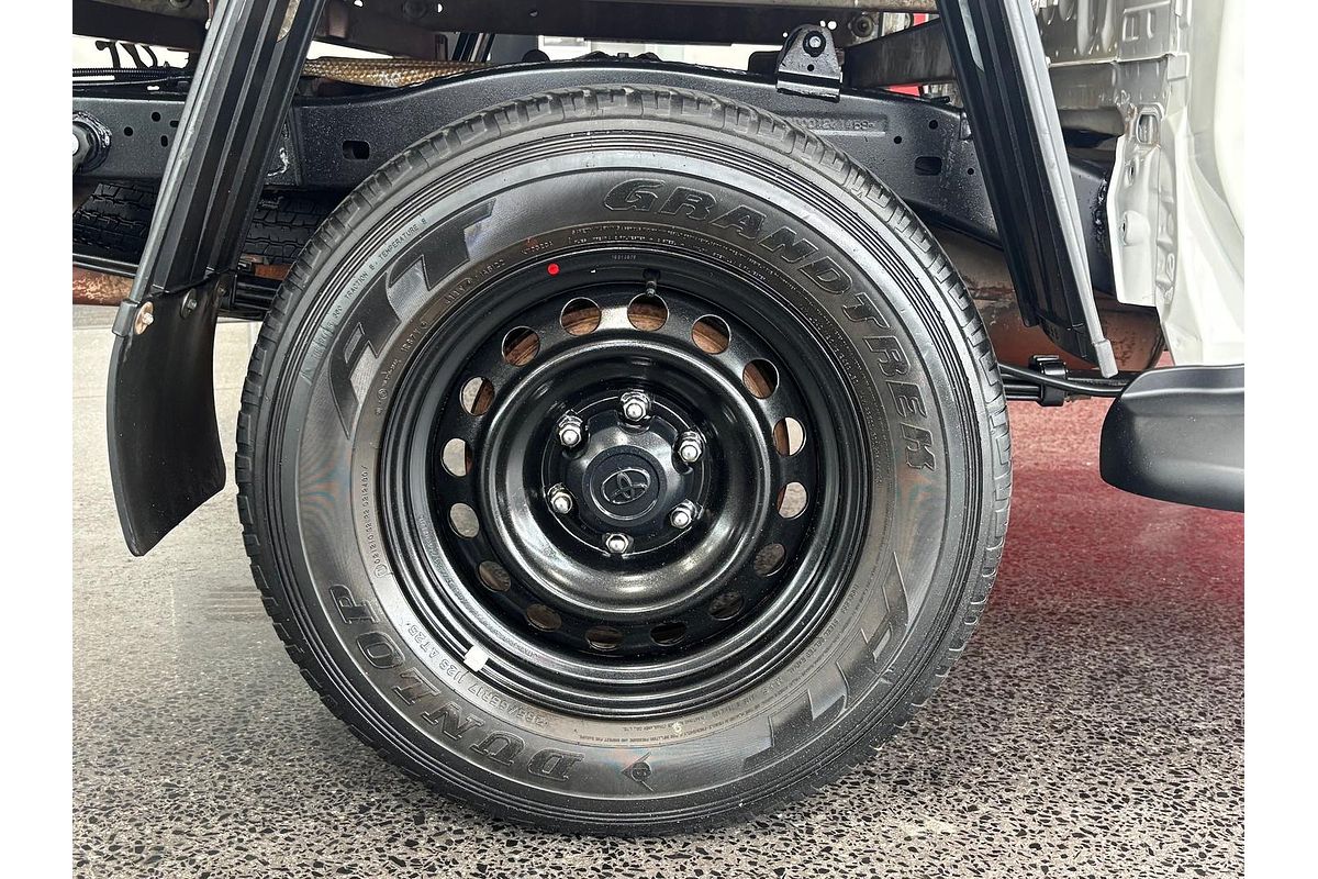 2020 Toyota Hilux SR GUN126R 4X4