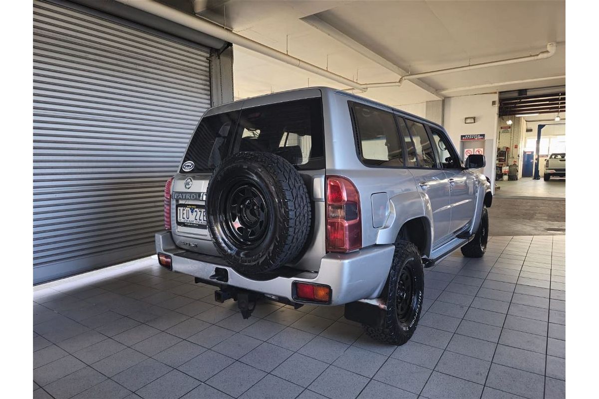 PATROL ST GU 7 AUTO 4x4 MY10