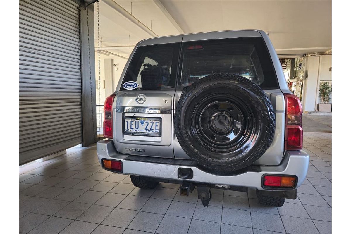 PATROL ST GU 7 AUTO 4x4 MY10