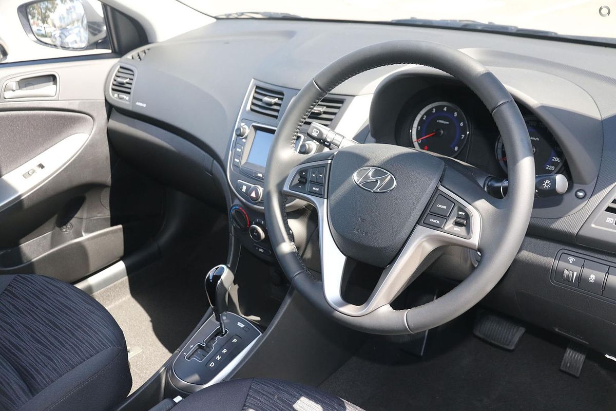 2017 Hyundai Accent Sport RB6