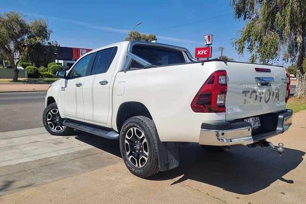 2021 Toyota Hilux SR5 GUN126R 4X4