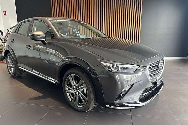 2025 Mazda CX-3 G20 Akari DK