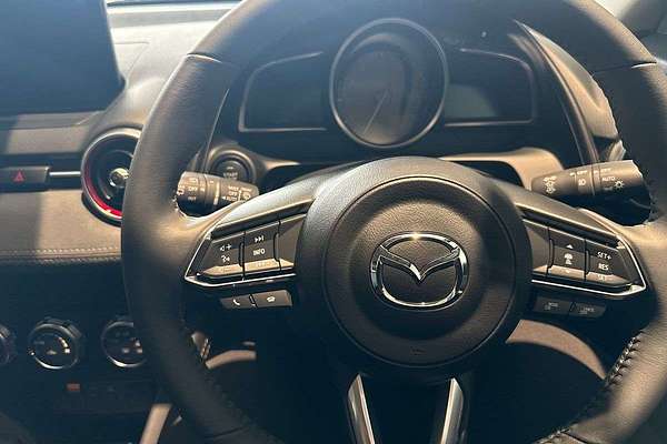 2025 Mazda CX-3 G20 Akari DK