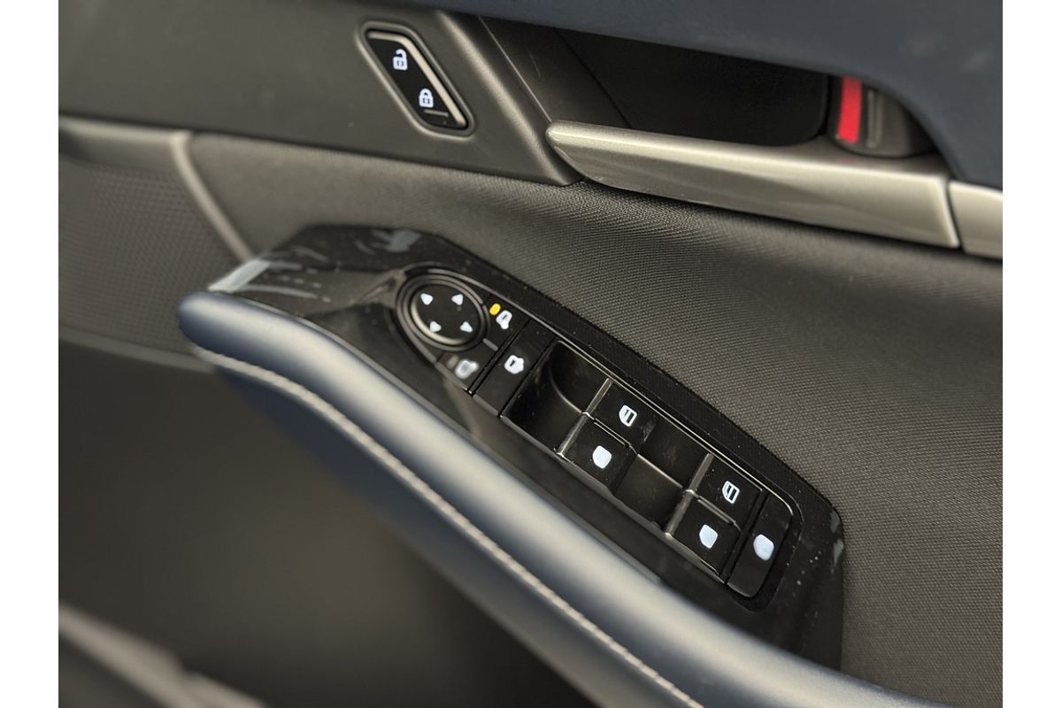 2025 Mazda CX-30 G20 Evolve DM Series