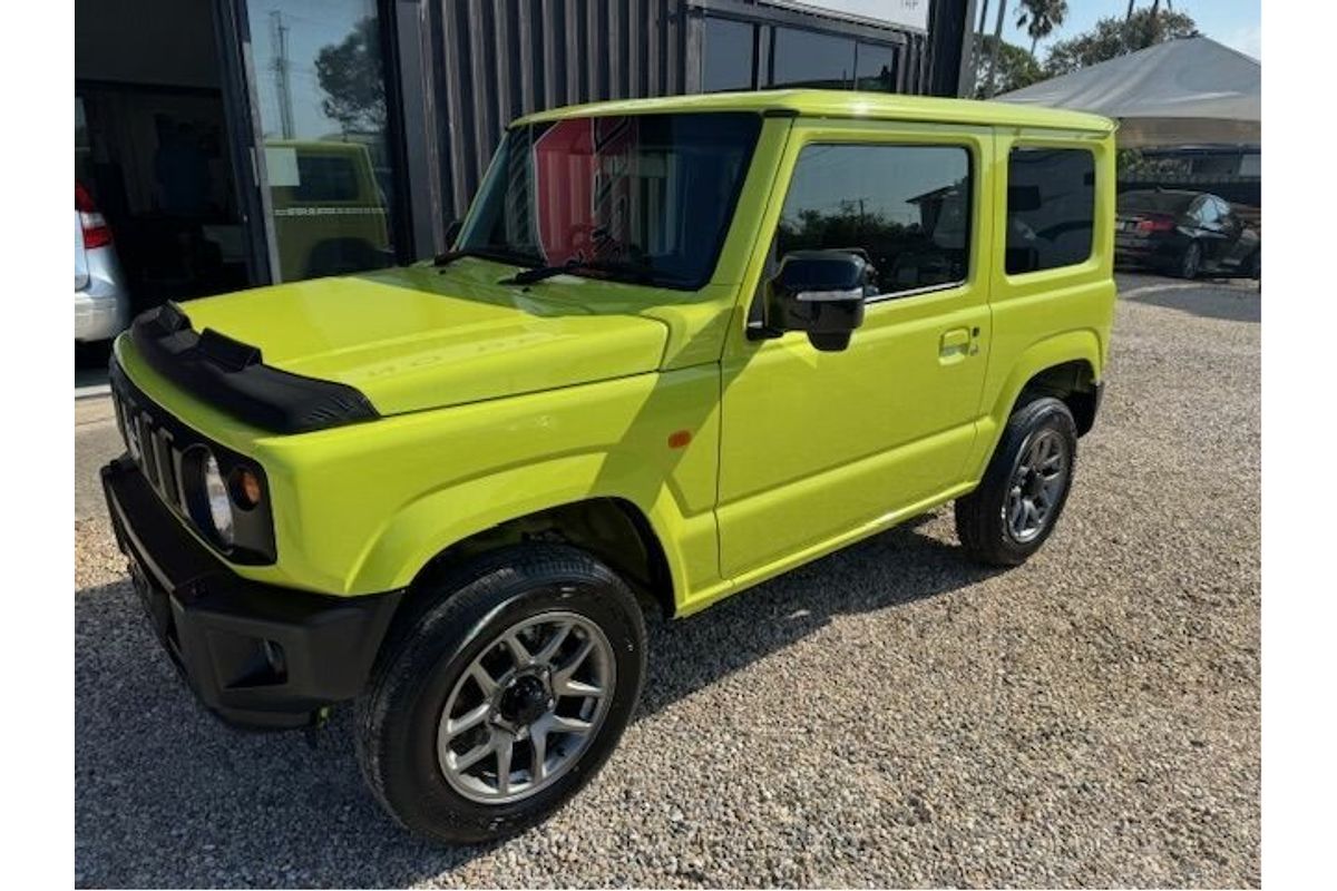 2023 Suzuki Jimny