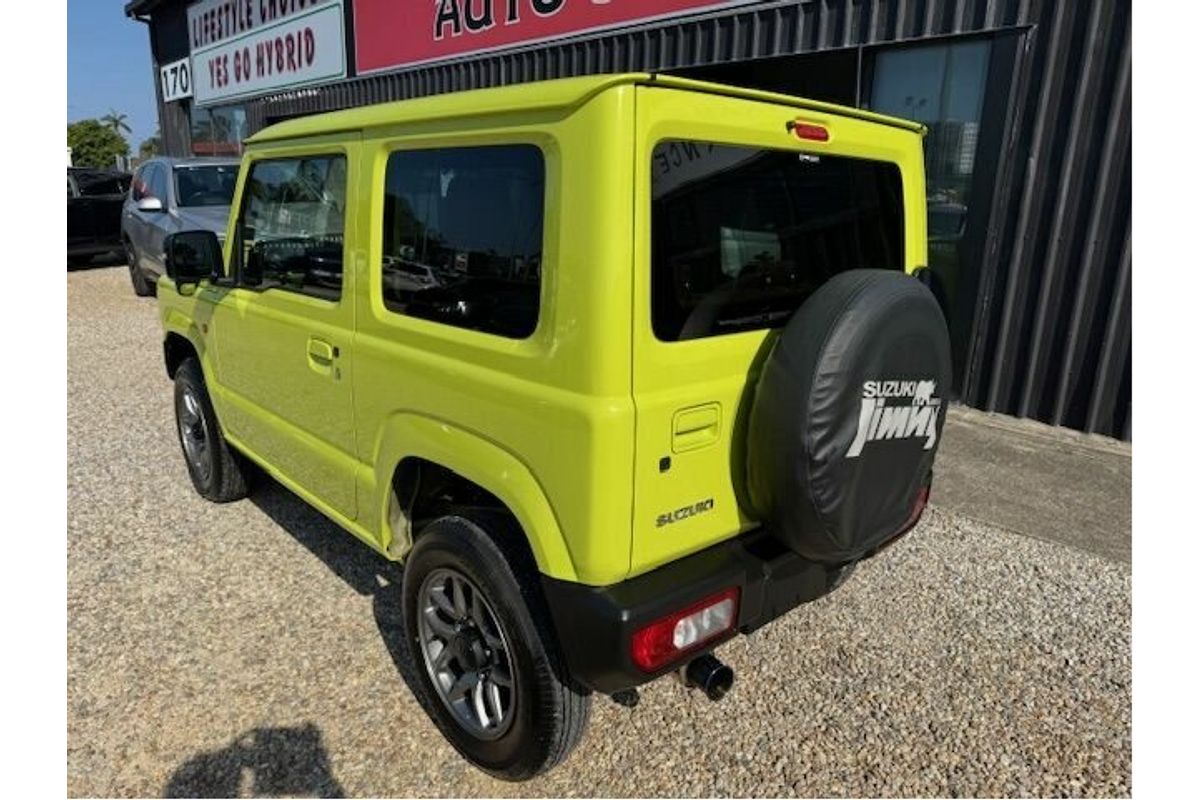 2023 Suzuki Jimny