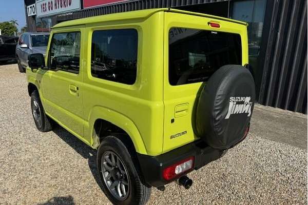 2023 Suzuki Jimny