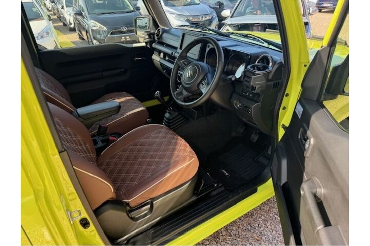 2023 Suzuki Jimny