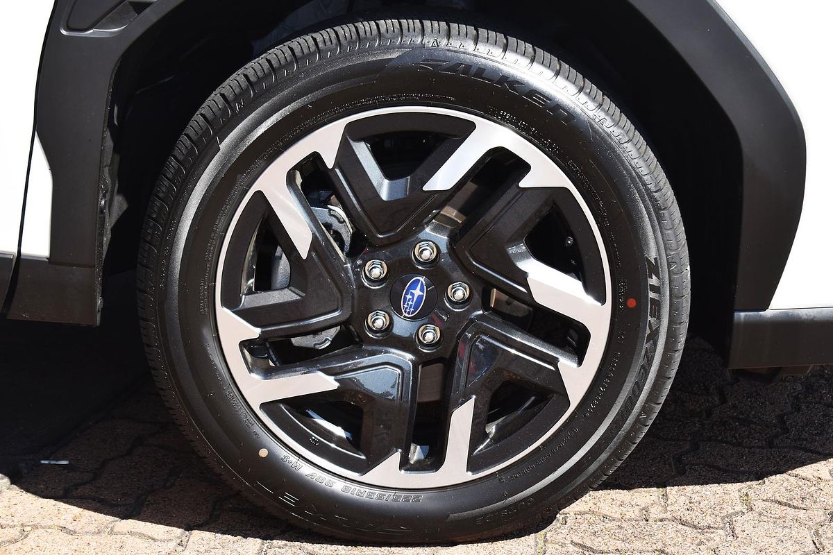 2025 Subaru Forester S6
