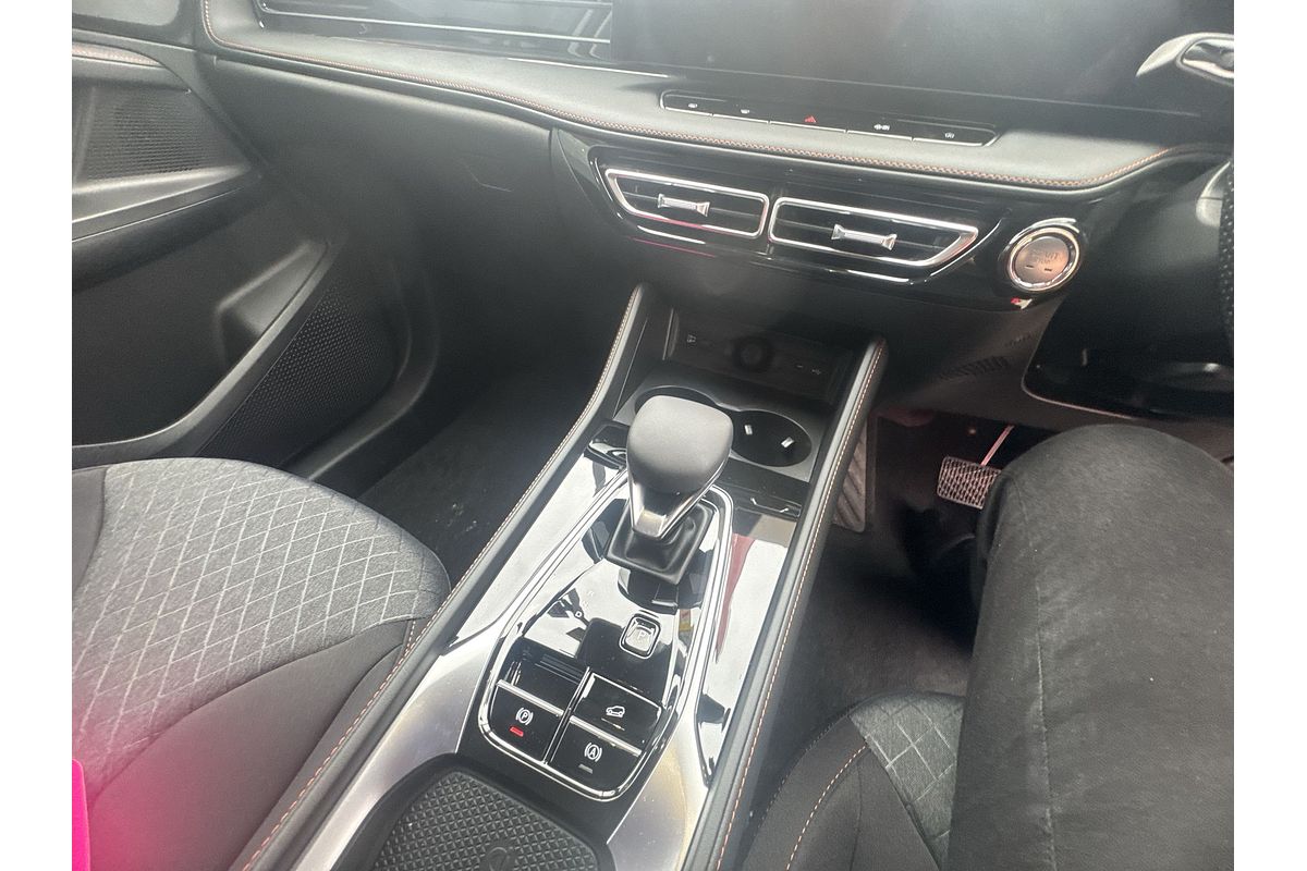 2025 MG HS Hybrid+ Excite AS33H