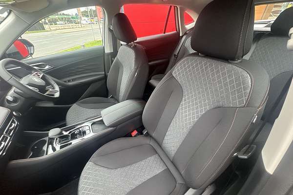 2025 MG HS Hybrid+ Excite AS33H