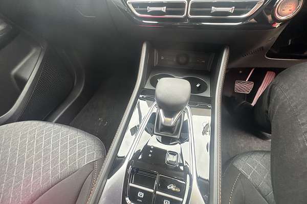 2025 MG HS Hybrid+ Excite AS33H