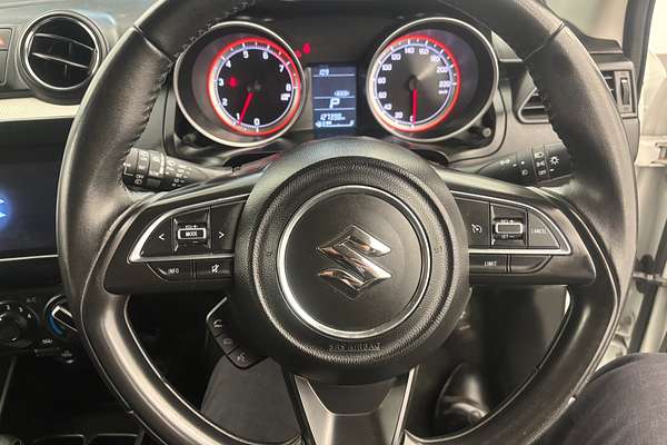 2018 Suzuki Swift GL Navigator AZ