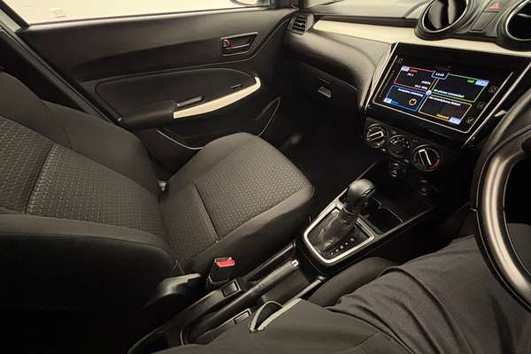 2018 Suzuki Swift GL Navigator AZ