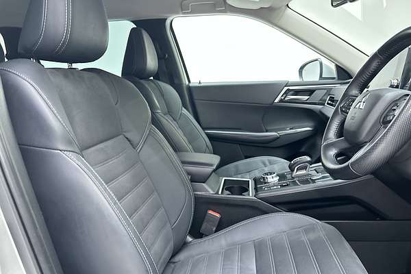 2022 Mitsubishi Outlander Aspire ZM