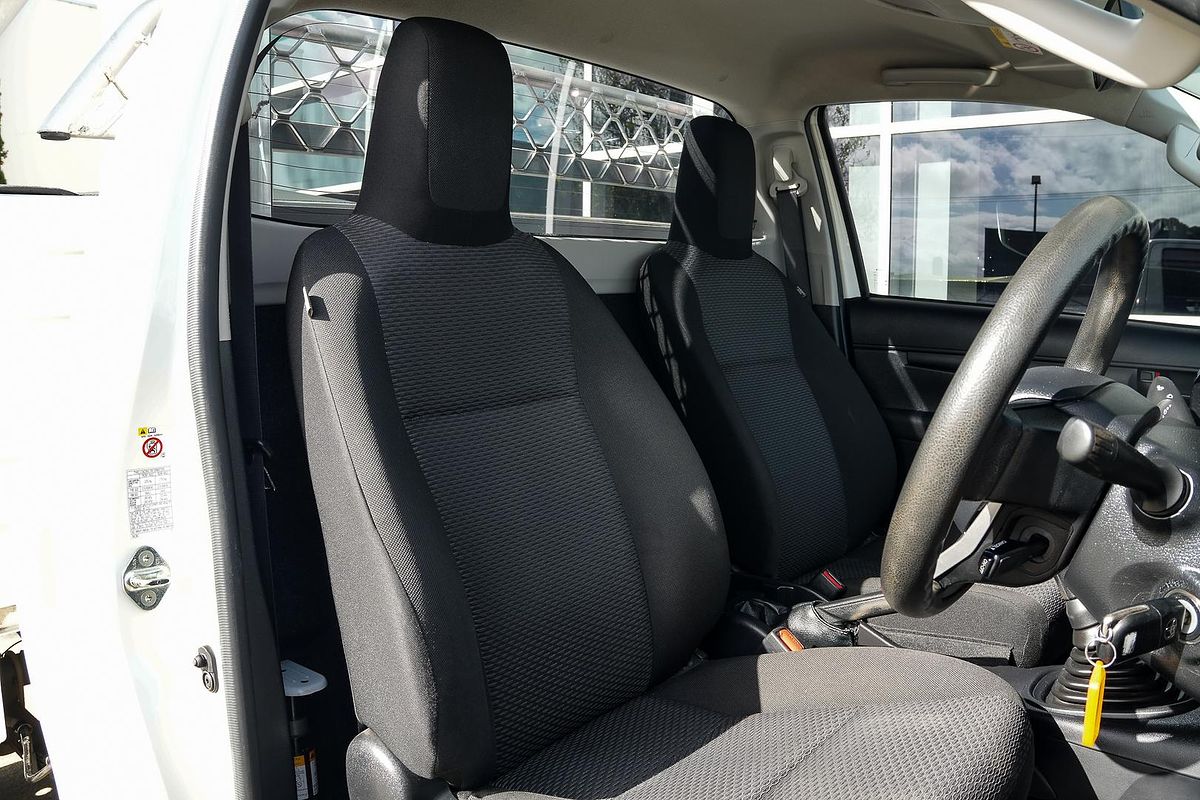 2018 Toyota Hilux Workmate TGN121R Rear Wheel Drive