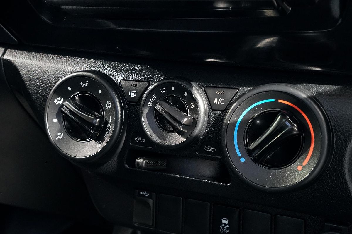 2018 Toyota Hilux Workmate TGN121R Rear Wheel Drive