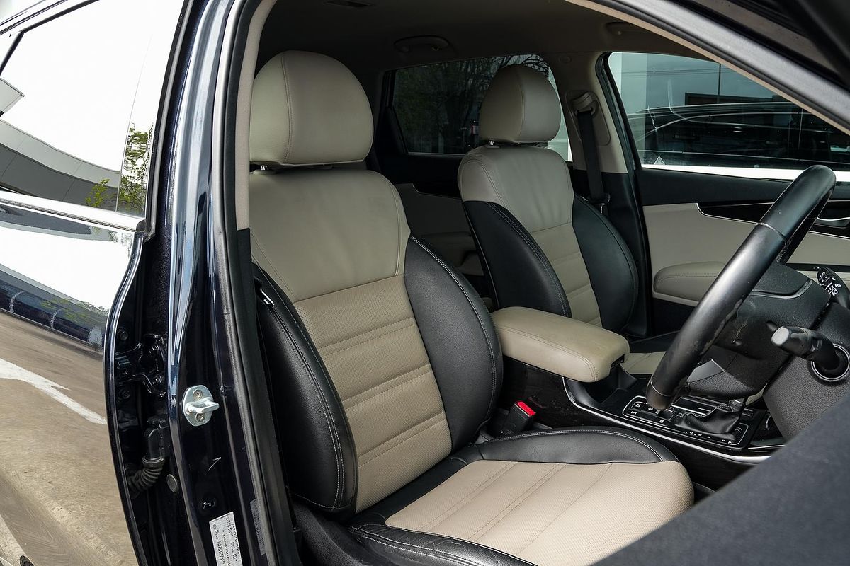 2018 Kia Sorento SLi UM