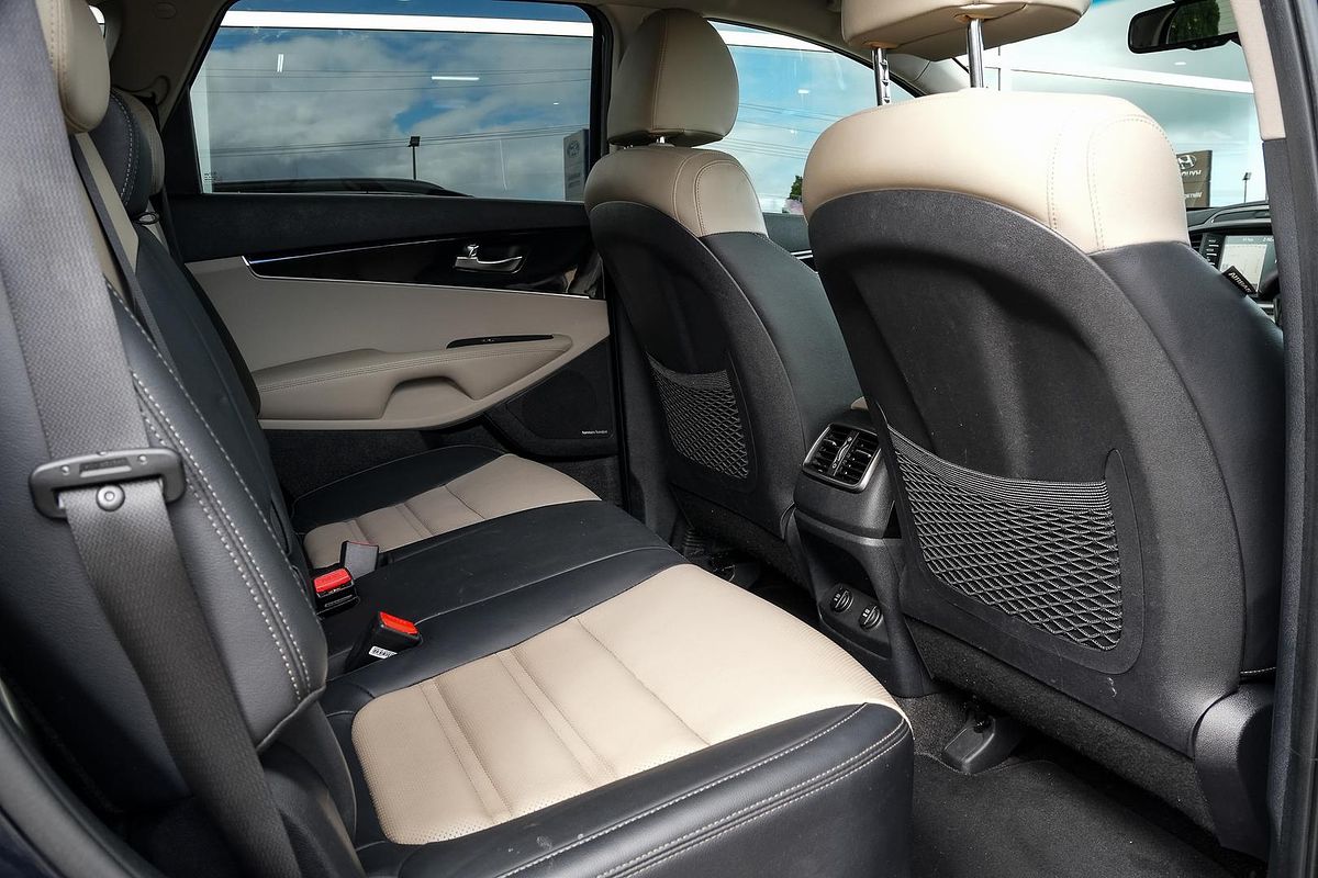 2018 Kia Sorento SLi UM