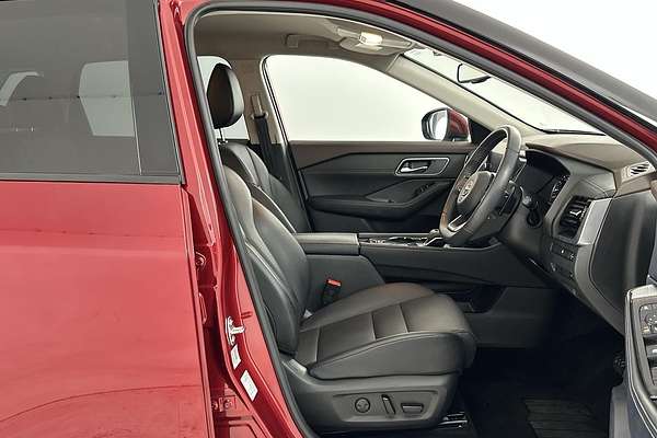 2023 Nissan X-TRAIL ST-L T33