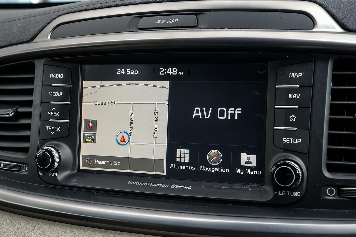 2018 Kia Sorento SLi UM