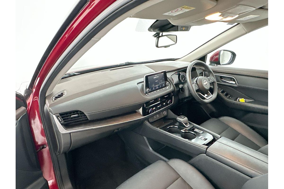 2023 Nissan X-TRAIL ST-L T33