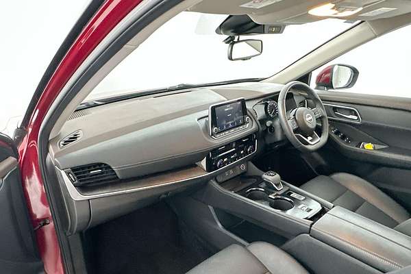 2023 Nissan X-TRAIL ST-L T33