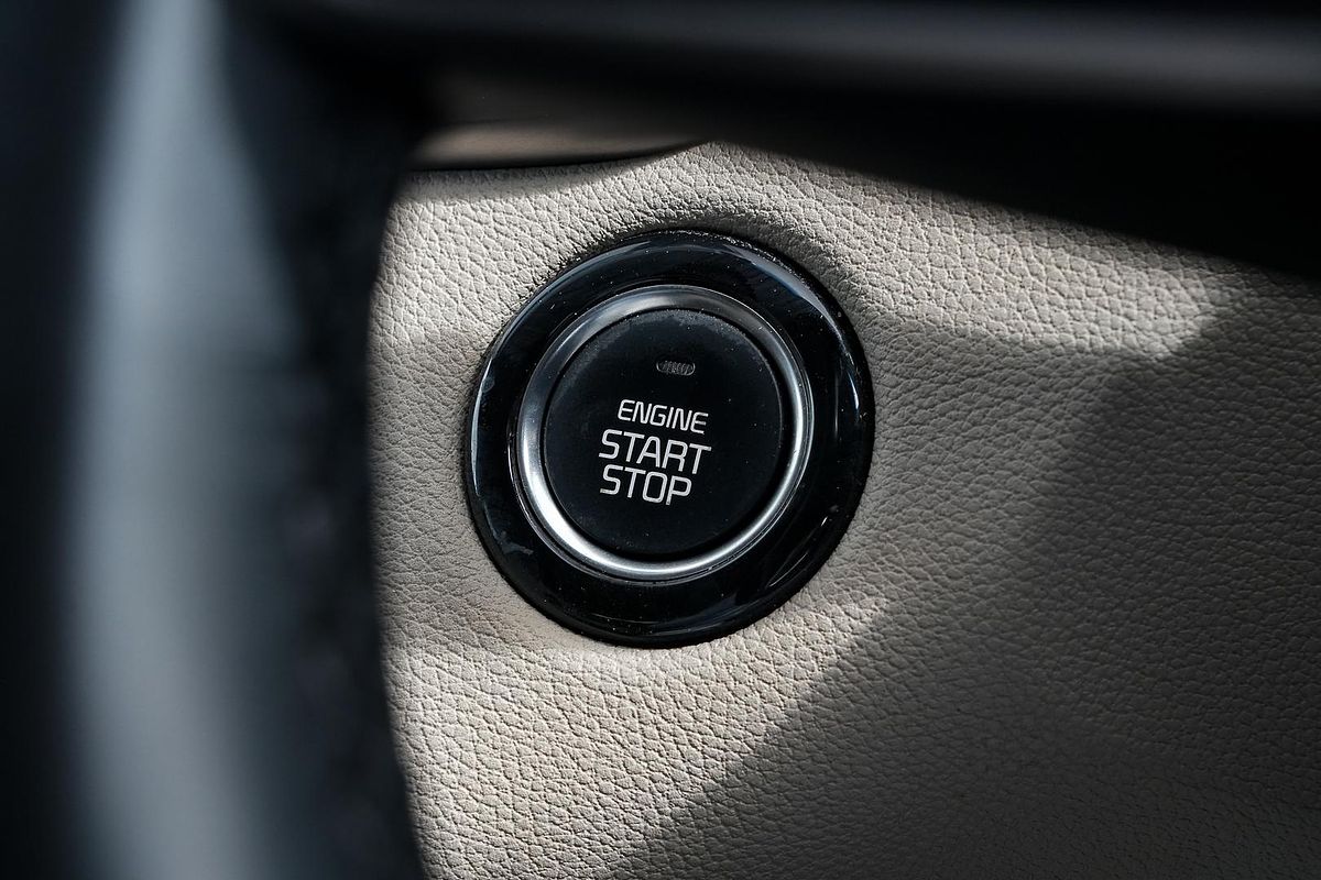 2018 Kia Sorento SLi UM