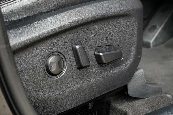 2018 Kia Sorento SLi UM