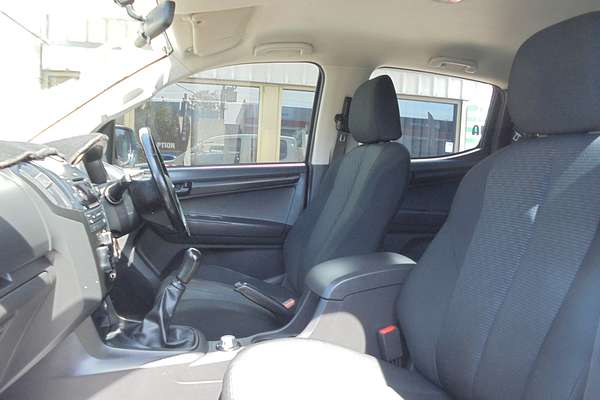 2016 Isuzu D-MAX SX 4X4