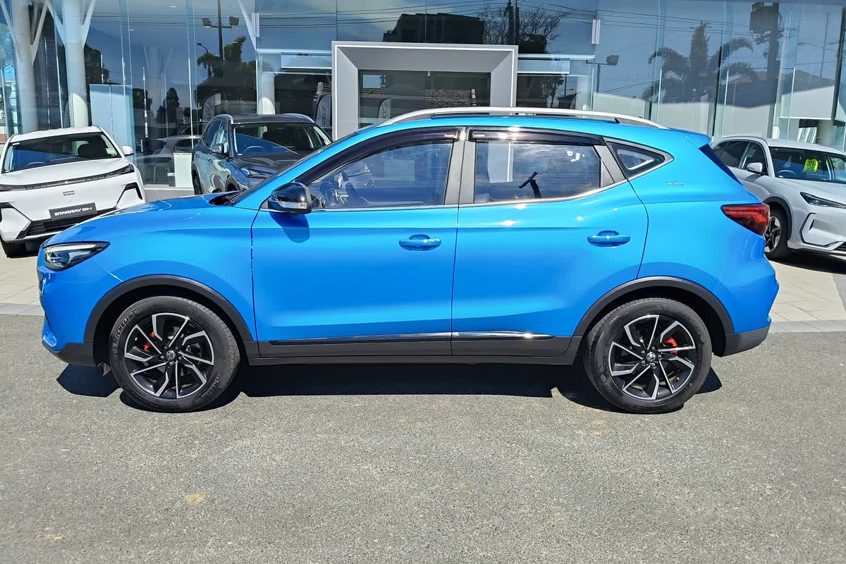 2022 MG ZST Essence