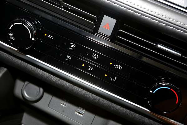 2025 Nissan X-TRAIL ST T33