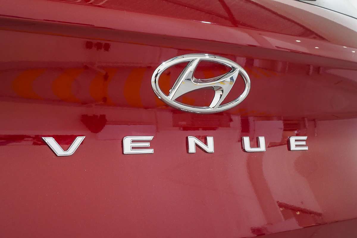 2024 Hyundai Venue Elite QX.V5