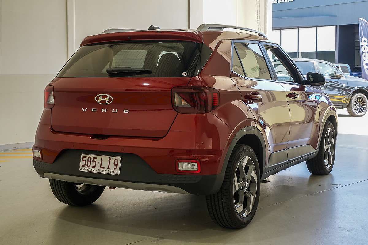 2024 Hyundai Venue Elite QX.V5
