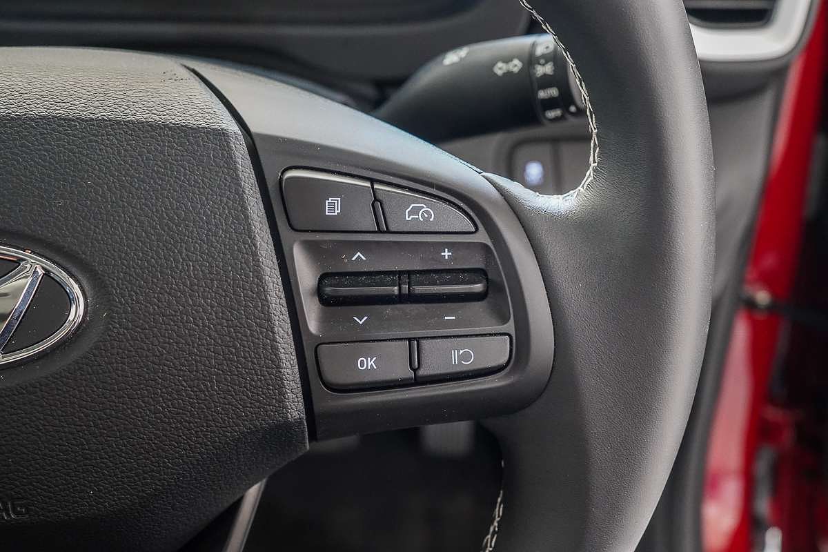 2024 Hyundai Venue Elite QX.V5