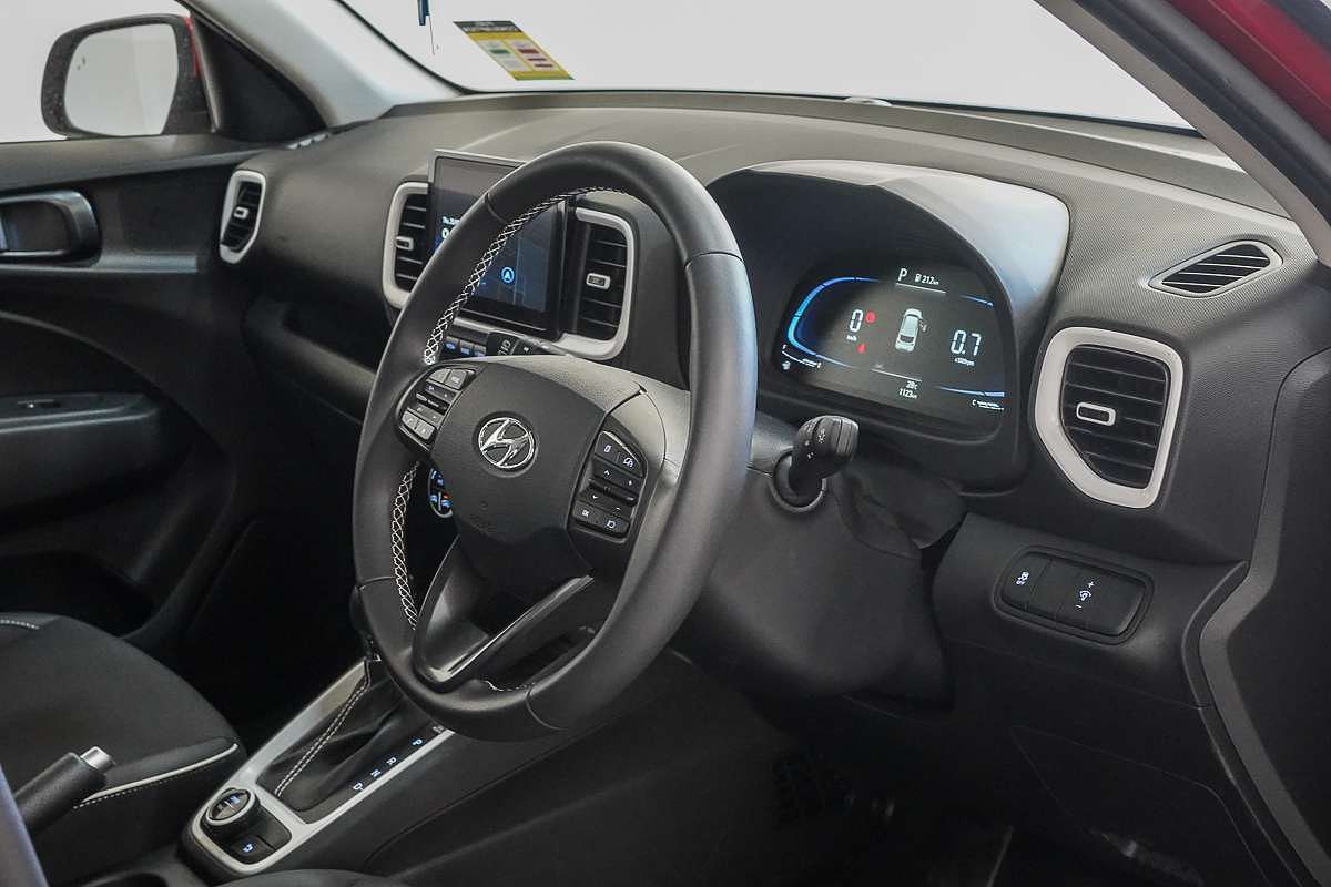 2024 Hyundai Venue Elite QX.V5